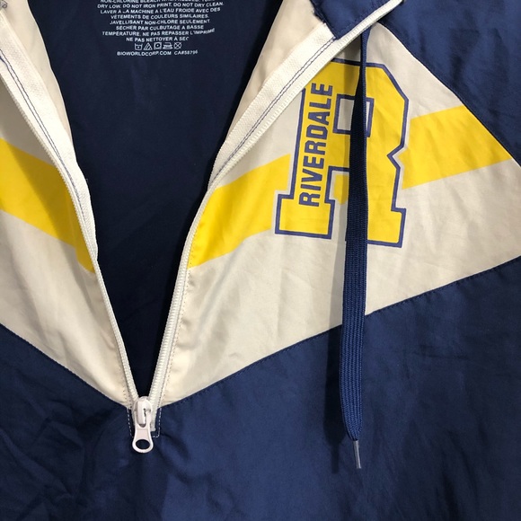 Riverdale, pullover, hooded windbreaker. L - Picture 5 of 6